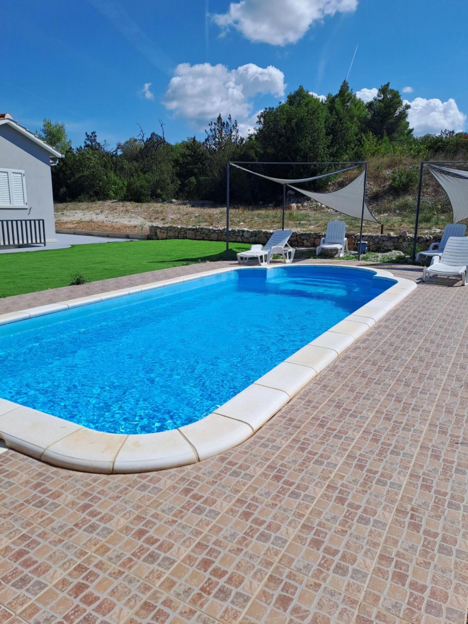 Вілла Nane Garden House With Heated Pool Mirca  Екстер'єр фото
